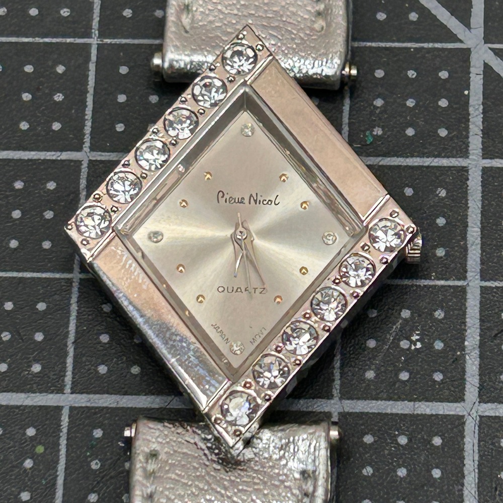 Pierre Nicol Womens Diamond Shape Rhinestone Silver Quartz Watch Leather‎ Strap